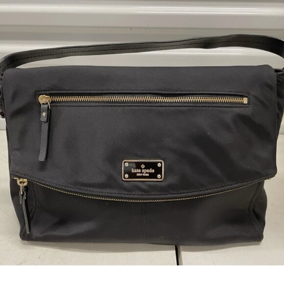 CLEARANCE Kate Spade Blake Avenue Lyndon Messenger Bag Black EUC - Picture 1 of 16